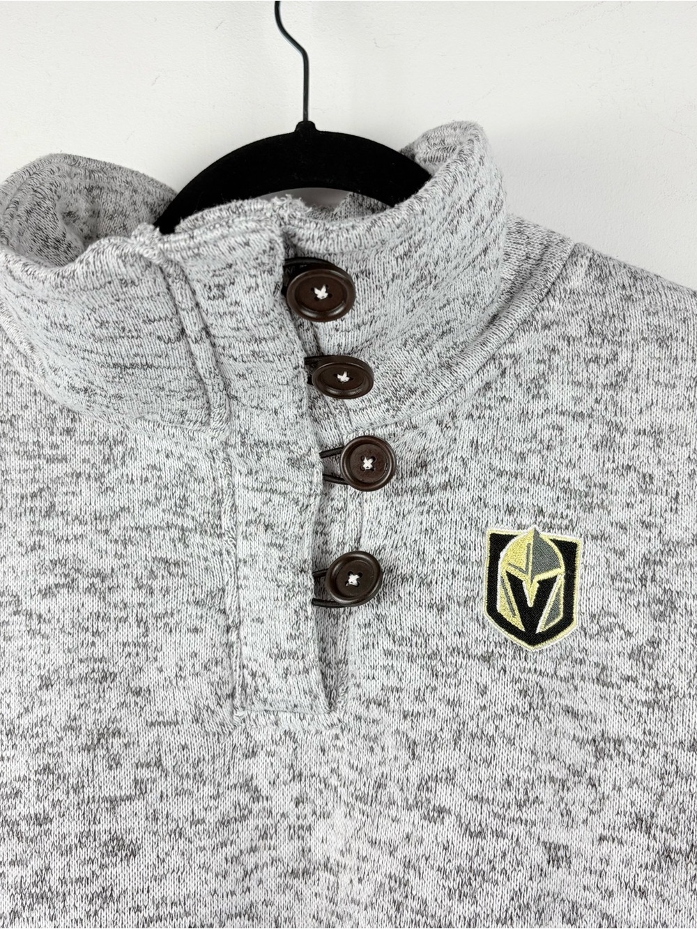 NHL Vegas Golden Knights Embroidered Fleece 1/4 Button Sweatshirt Sweater M 8 10 - Picture 6 of 12